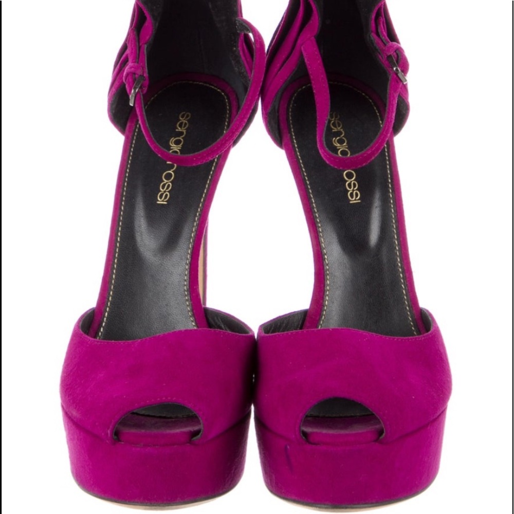 Sergio Rossi Suede D’Orsay Pumps size 6.5